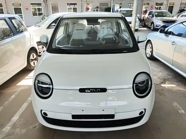 Changan Lumin — Фото автомобиля 2