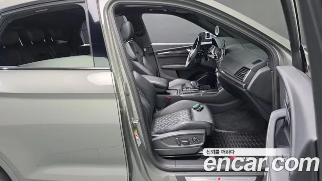Audi SQ5 FY — Фото автомобиля 26