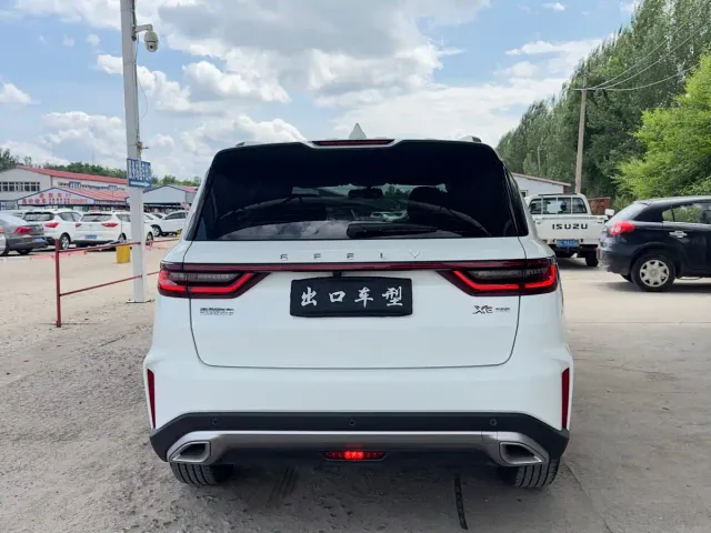 Geely Vision X6 — Фото автомобиля 11