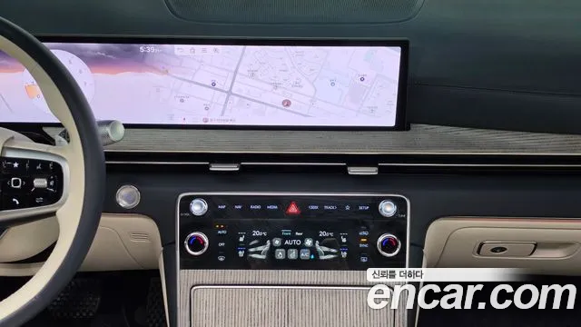 Genesis GV80 — Фото автомобиля 21