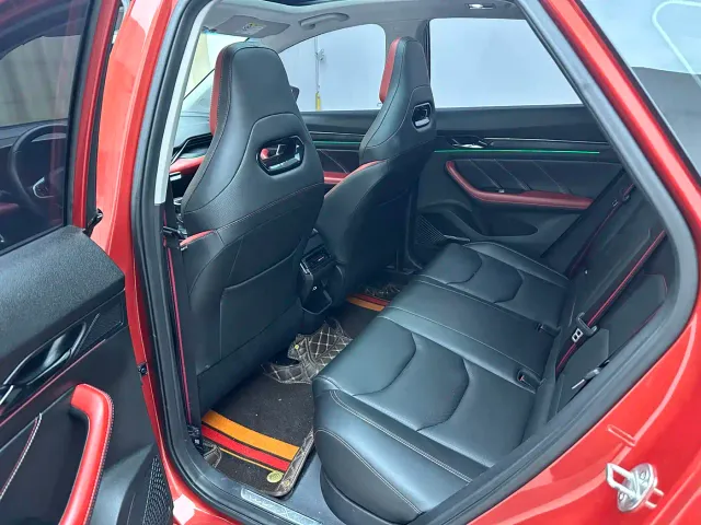 Geely Emgrand S — Фото автомобиля 7
