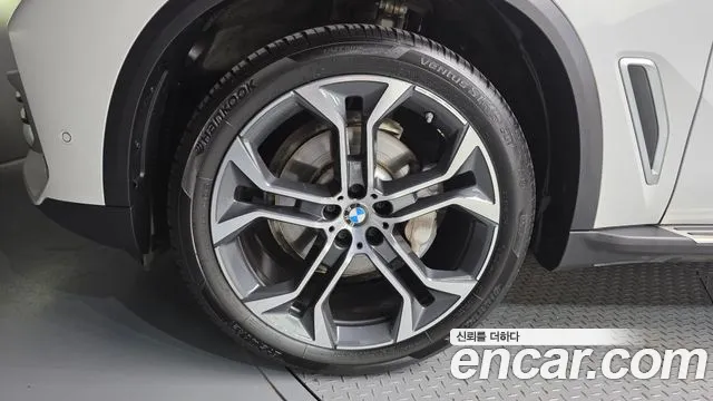 BMW X5 — Фото автомобиля 5