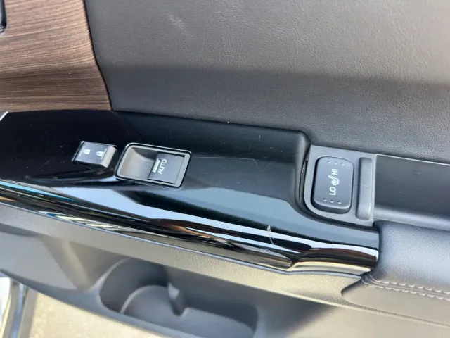 Honda Odyssey — Фото автомобиля 14