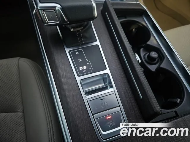 Audi A6 C8 — Фото автомобиля 8