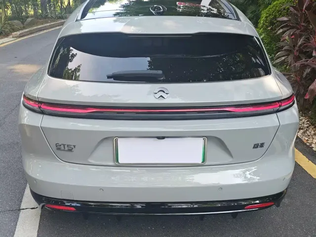 Nio ET5 Touring — Фото автомобиля 5
