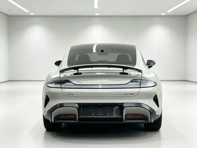 Xiaomi SU7 — Фото автомобиля 15