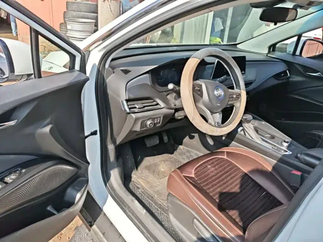 Buick Velite 6 — Фото автомобиля 15