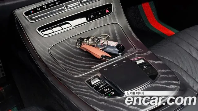 Mercedes-Benz CLS-Class — Фото автомобиля 9