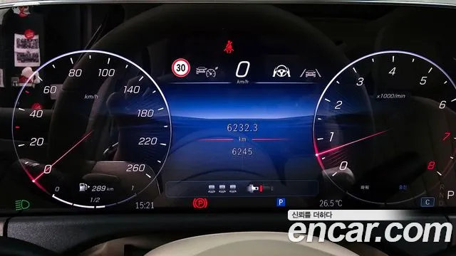 Mercedes-Benz E-Class E-класс W214 E300 4MATIC Exclusive — Фото автомобиля 7