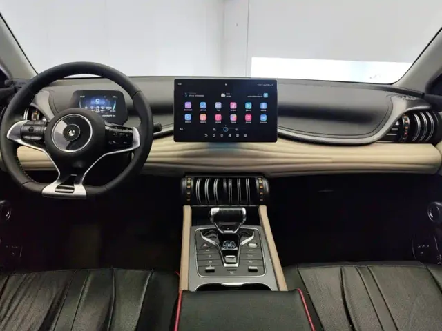 BYD Yuan PLUS — Фото автомобиля 12