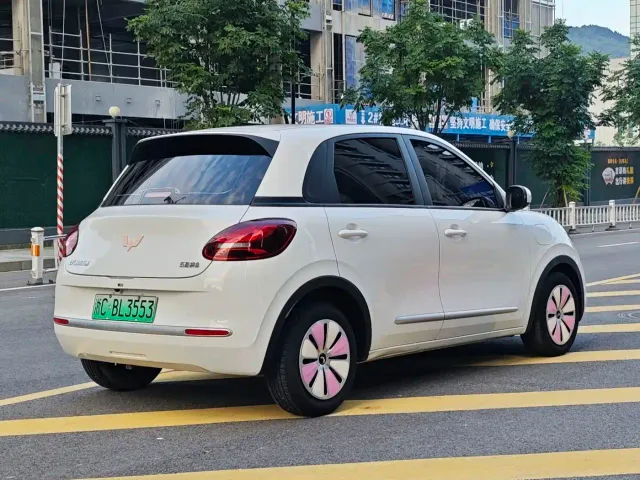 Wuling Bingo — Фото автомобиля 5