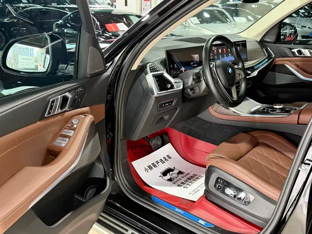 BMW X7 — Фото автомобиля 5