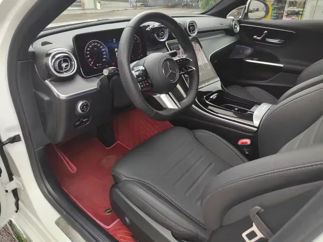 Mercedes-Benz C-Class — Фото автомобиля 18