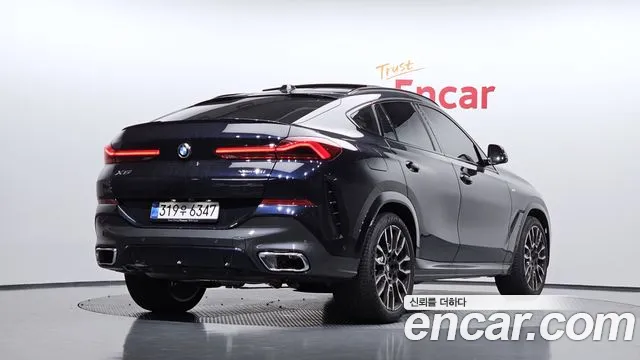 BMW X6 xDrive40i M Sport — Фото автомобиля 2