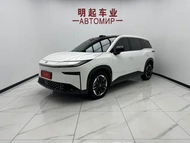 Фотография автомобиля — Toyota BoZhi 3X