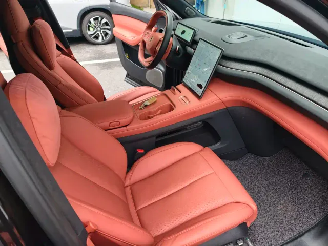 Nio EC7 — Фото автомобиля 9
