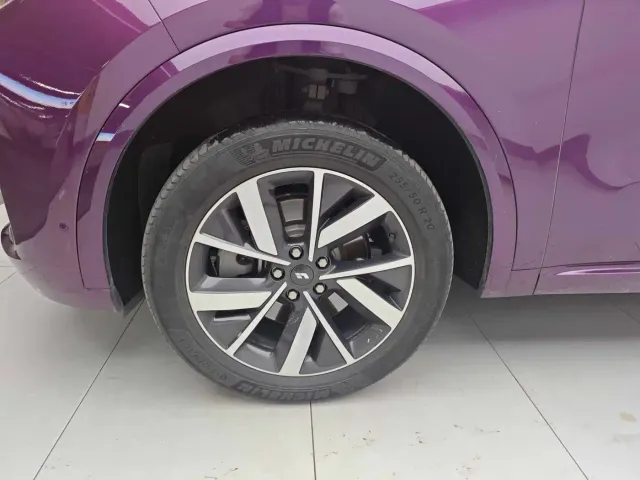 Li Auto L8 — Фото автомобиля 4