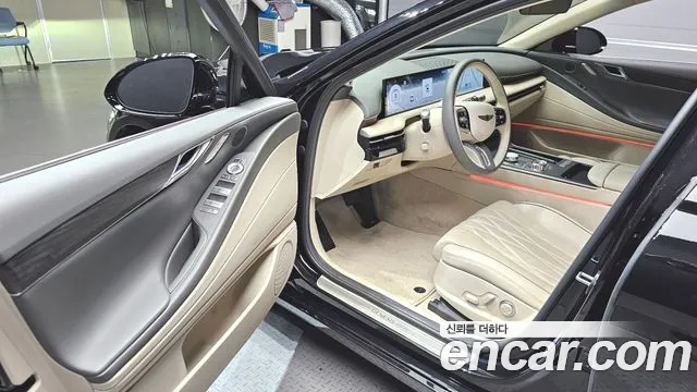 Genesis G80 Бензин 2.5 турбо 2WD — Фото автомобиля 10