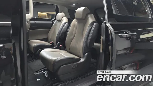 Kia Carnival 4th Gen — Фото автомобиля 12