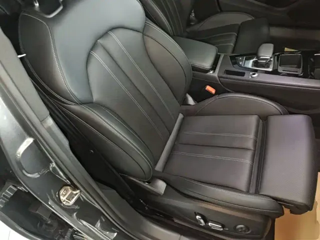 Audi A4L — Фото автомобиля 24