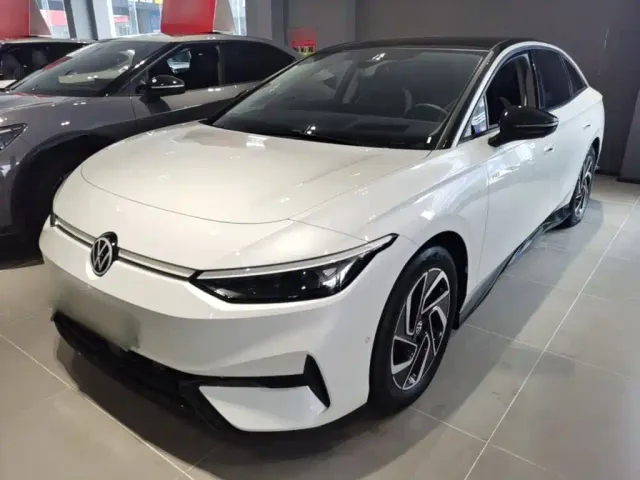 Фотография автомобиля — Volkswagen ID.7 Vizzion