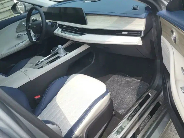 Chery Arrizo 8 — Фото автомобиля 8
