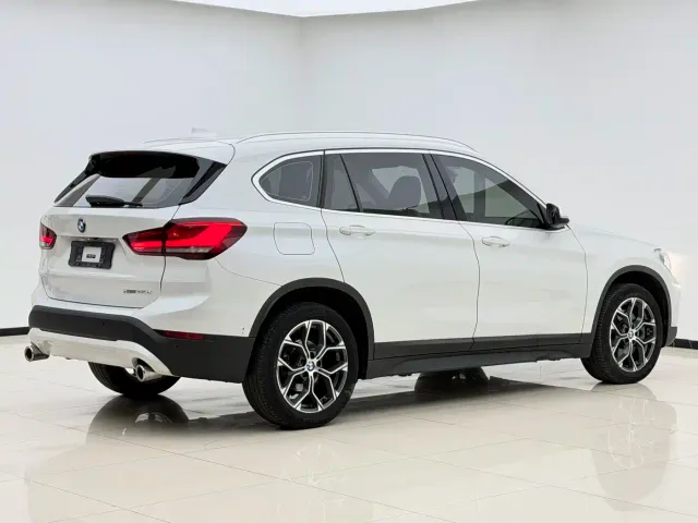 BMW X1 — Фото автомобиля 16