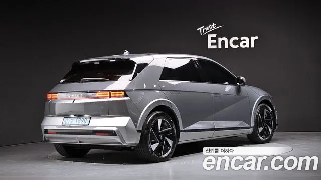 Hyundai Ioniq5 — Фото автомобиля 2