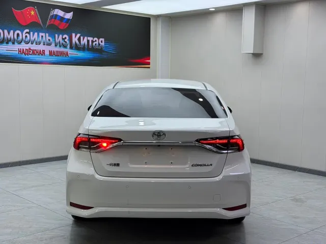Toyota Corolla — Фото автомобиля 5