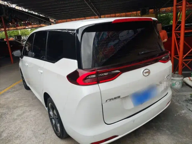 GAC Trumpchi M6 — Фото автомобиля 22
