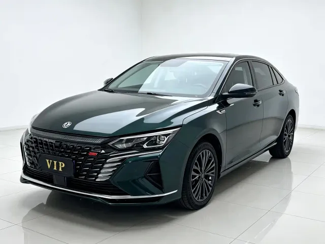 Фотография автомобиля — Dongfeng Yixuan MAX