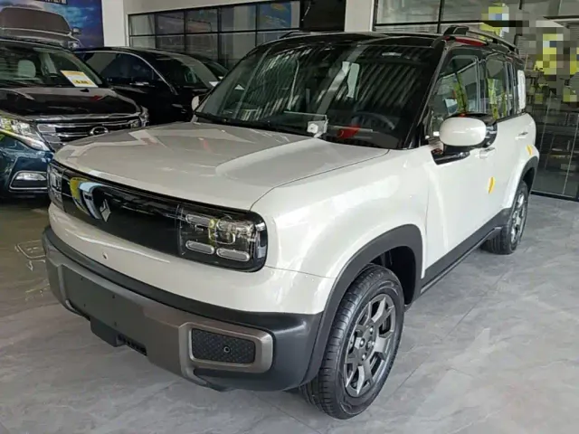 Фотография автомобиля — Baojun Yep Plus