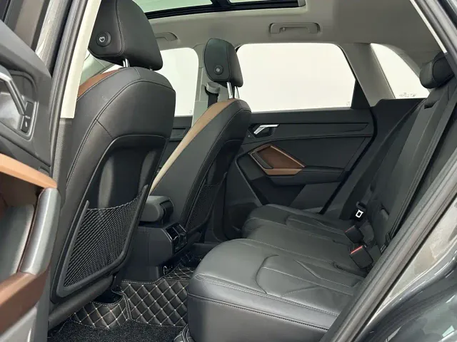 Audi Q3 — Фото автомобиля 8