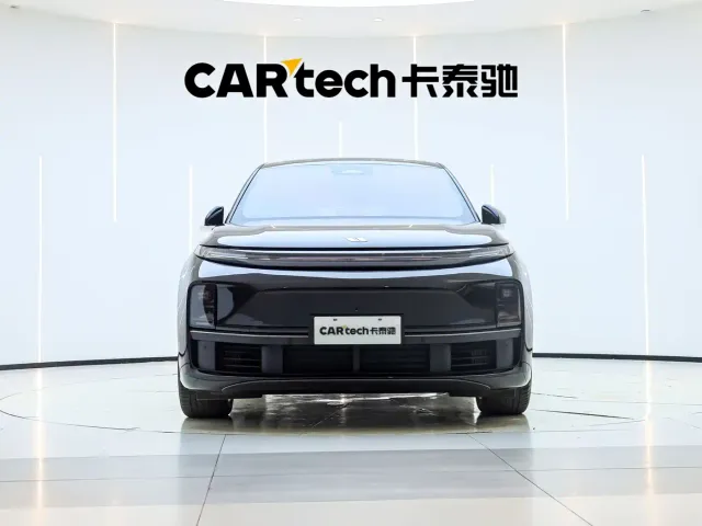 Li Auto L7 — Фото автомобиля 6