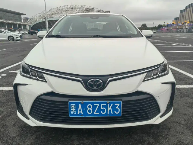 Toyota Corolla — Фото автомобиля 2