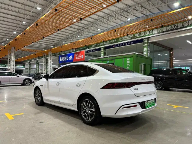BYD Qin PLUS — Фото автомобиля 9
