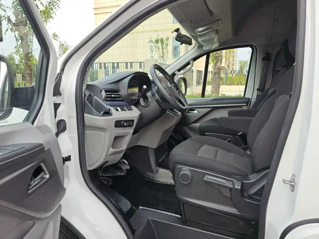 Maxus Xintu V70 — Фото автомобиля 12