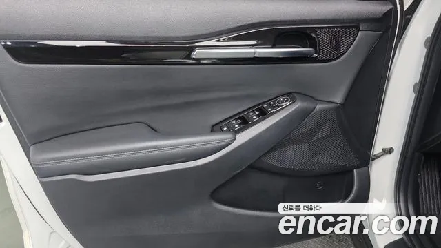 Kia Seltos New — Фото автомобиля 13