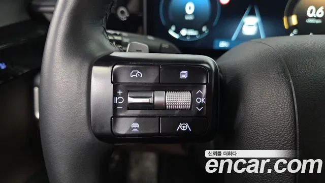 Hyundai Grandeur Grandeur (GN7) 2.5 Бензин 2WD — Фото автомобиля 13