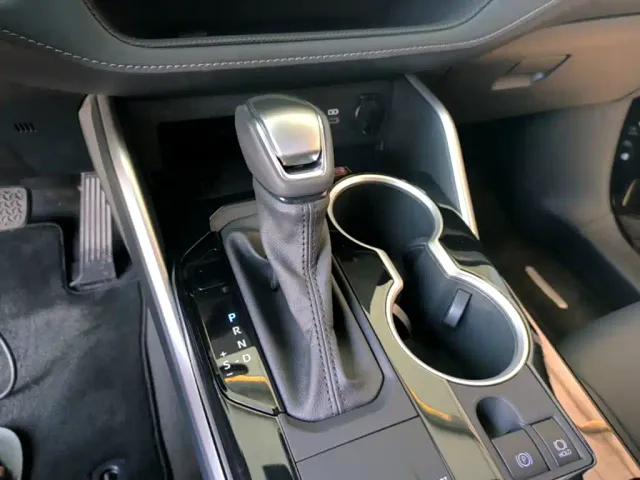 Toyota Highlander — Фото автомобиля 13