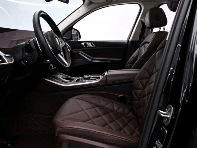 BMW X5 — Фото автомобиля 13