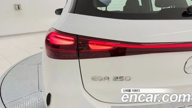 Mercedes-Benz EQA H243 — Фото автомобиля 10