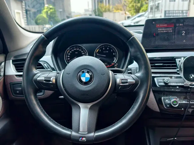 BMW X1 — Фото автомобиля 17
