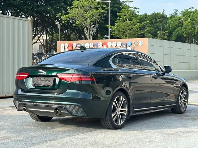 Jaguar XEL — Фото автомобиля 9