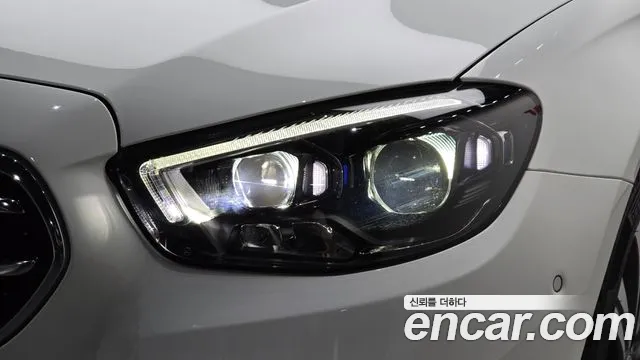 Mercedes-Benz E-Class W213 — Фото автомобиля 22