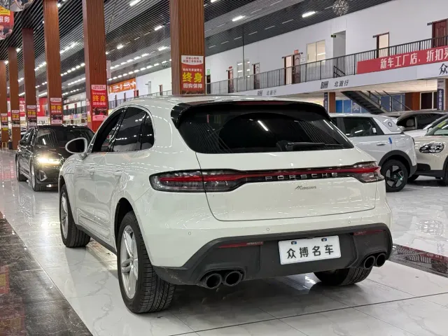 Porsche Macan — Фото автомобиля 3