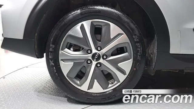 Kia Niro Niro Plus Air — Фото автомобиля 5