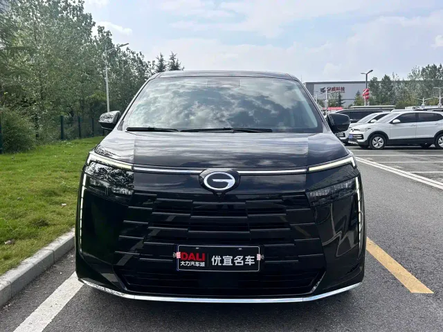 GAC Trumpchi E8 — Фото автомобиля 2