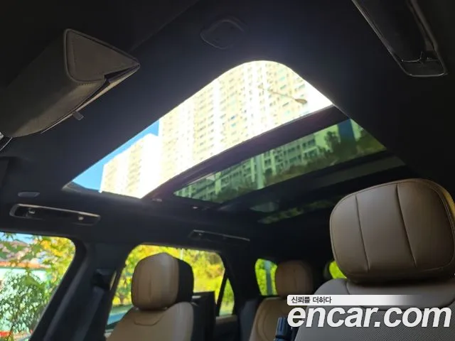 Land Rover Range Rover Sport — Фото автомобиля 12