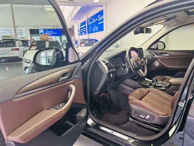 BMW X3 — Фото автомобиля 20